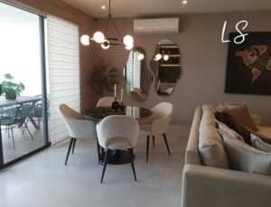 Casa en venta, Cumbres Monterrey, Arriba de Av. Paseo de los Leones; Nuevo León