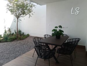 Casa en venta, Cumbres Monterrey, Arriba de Av. Paseo de los Leones; Nuevo León