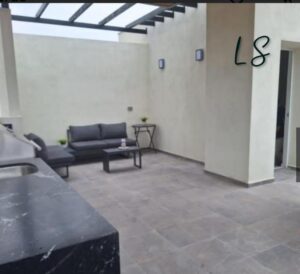 Casa en venta, Zona Dominio Cumbres, arriba Paseo de los Leones; Monterrey, Nuevo León