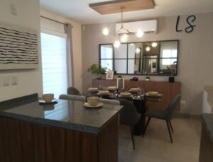 Casa en venta, Zona Reserva Cumbres, 7x17 cuadra bajo Paseo de los Leones; Monterrey Nuevo León